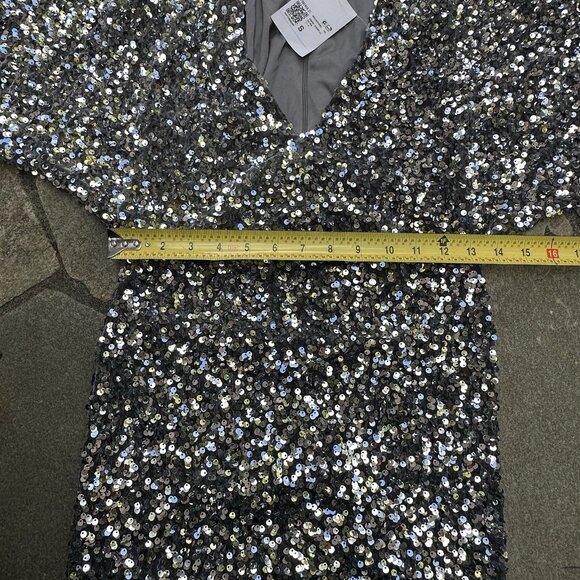 Forever 21 Sequin Bodycon Mini Dress Women’s Small Silver Sparkle Party Cocktail - Picture 8 of 11